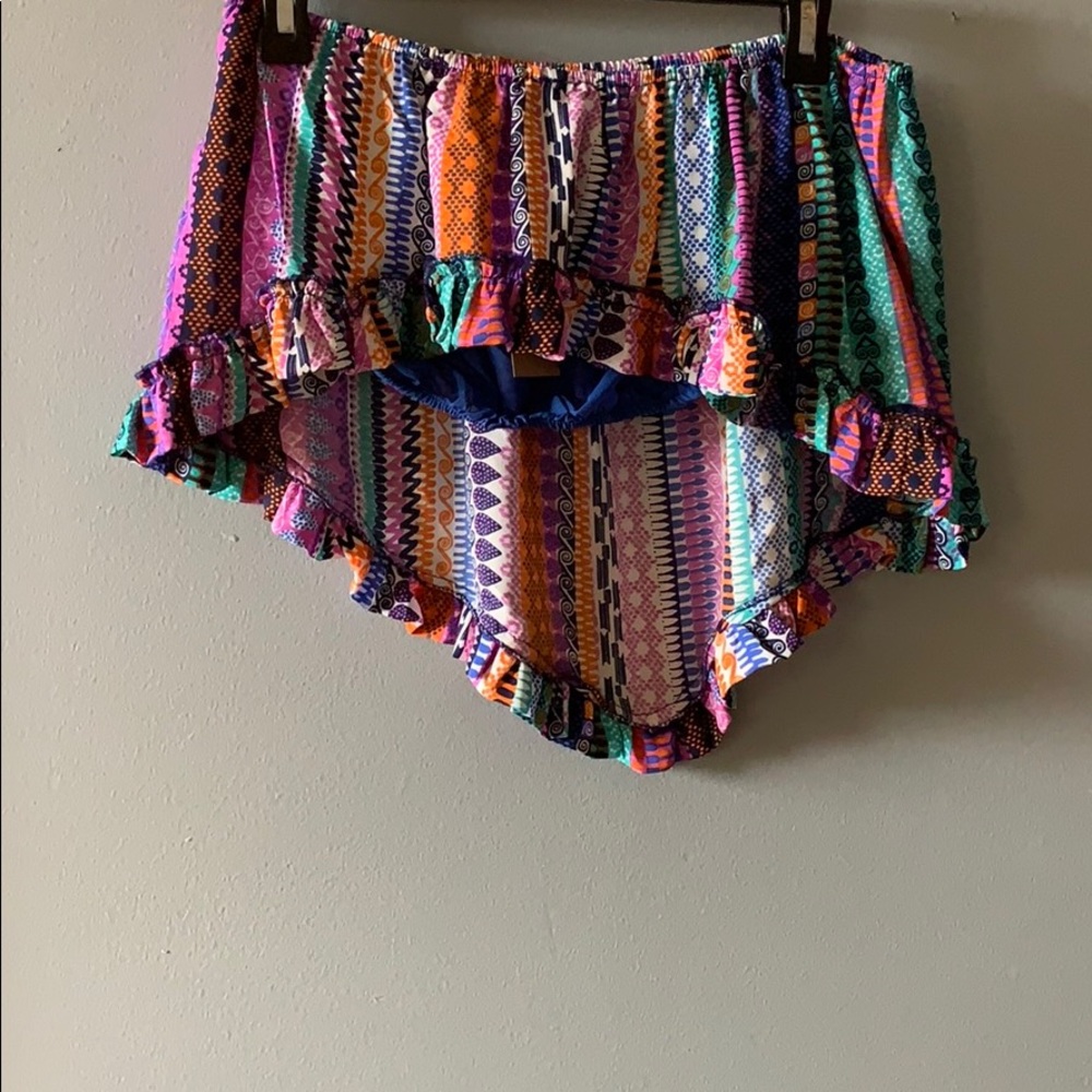 Halter top - Picture 2 of 2